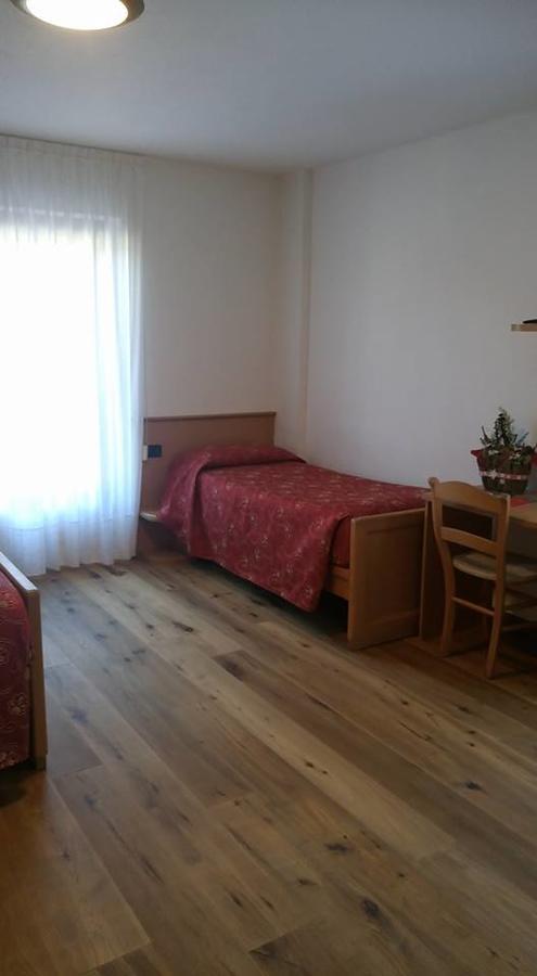 Meuble Rosalpina Hotel Isolaccia Kültér fotó